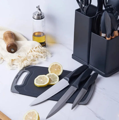 Kit luxo 19 peças de utensílios com tábua e faca