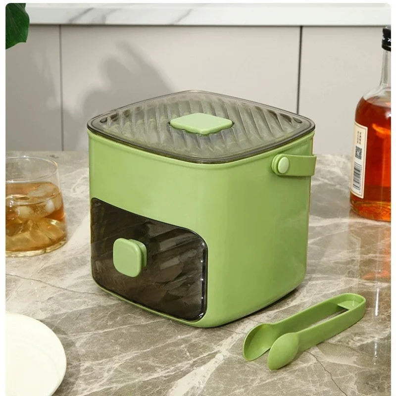 IceBox Premium 48 – Gelo Inteligente com Tampa e Reservatório-Solte os cubos com um toque e mantenha seu freezer organizado!